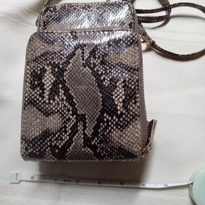 Snakeskin Pattern Crossbody Bag New